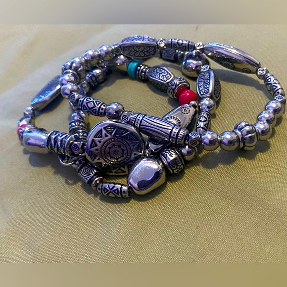 Bracelet sets. - Picture 2 of 3